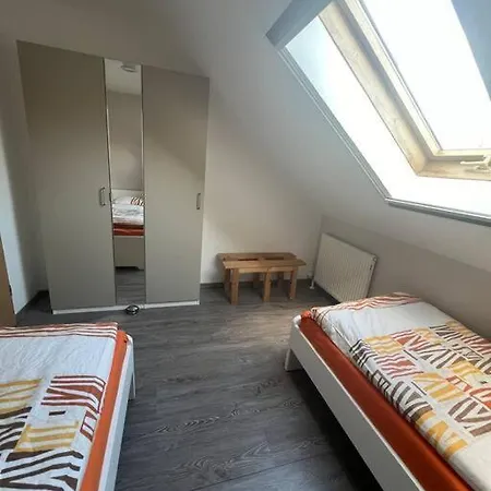 Apartamento Schöne Im Grünen
