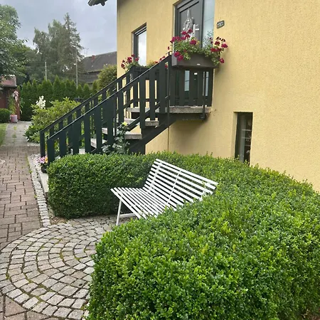 Διαμέρισμα Schoene Im Gruenen