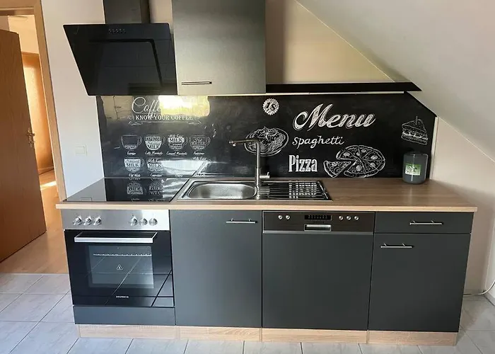 Schoene Im Gruenen Apartment