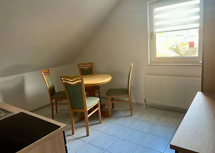 Schoene Im Gruenen Apartment Hainichen