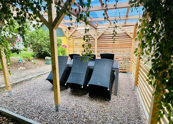 Apartment Schoene Im Gruenen *