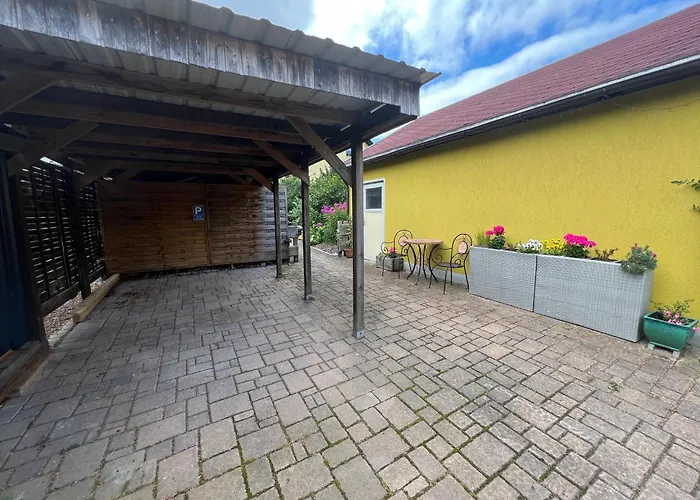 Apartment Schoene Im Gruenen Hainichen